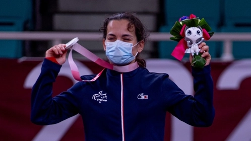 4ème MÉDAILLE PARALYMPIQUE POUR SANDRINE MARTINET