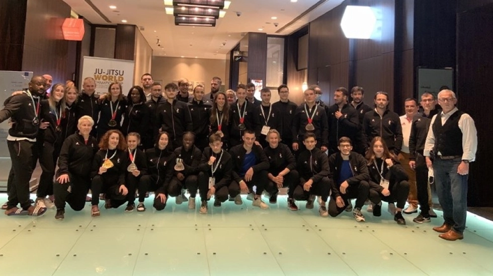 CHAMPIONNATS DU MONDE DE JUJITSU : LE POINT À MI-PARCOURS