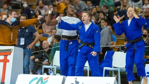 CHAMPIONNATS DE FRANCE 1ÈRE DIVISION : RÉSULTATS J3 - 4ÈME TITRE DE SUITE POUR LES FEMMES DE L'ESBM JUDO, LE FLAM 91 SACRÉ CHEZ LES HOMMES