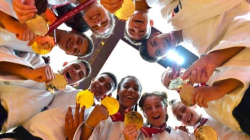 L'ÉQUIPE DE FRANCE CADETS/CADETTES CHAMPIONNE DU MONDE