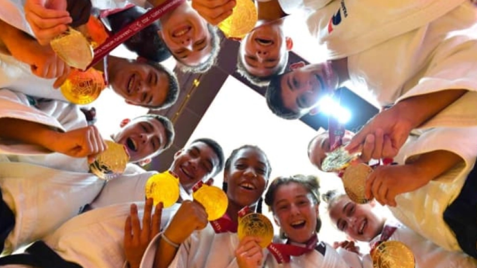 L'ÉQUIPE DE FRANCE CADETS/CADETTES CHAMPIONNE DU MONDE