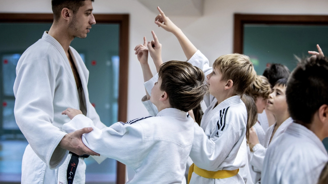 Apprendre les arts martiaux : la méthode judo