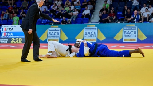 Corinne Vétu : professeure, arbitre continentale et passionnée de judo