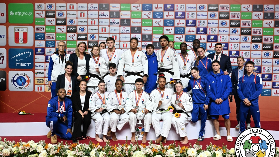 Championnats du monde juniors : L'équipe de France est vice-championne du monde !