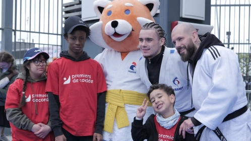 Journée Évasion au stade de France : Entre partage et solidarité  