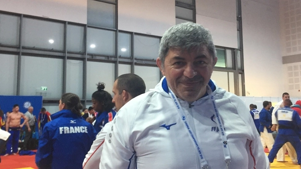 ZOOM sur Eric BUONOMO, Manager des Equipes de France